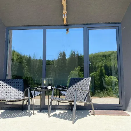 Nest In - Cardinal House Holiday home